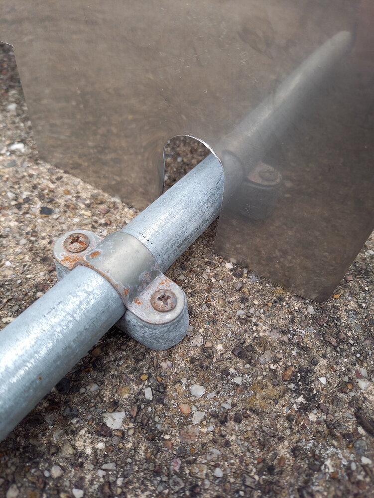 arch_with_conduit.jpg