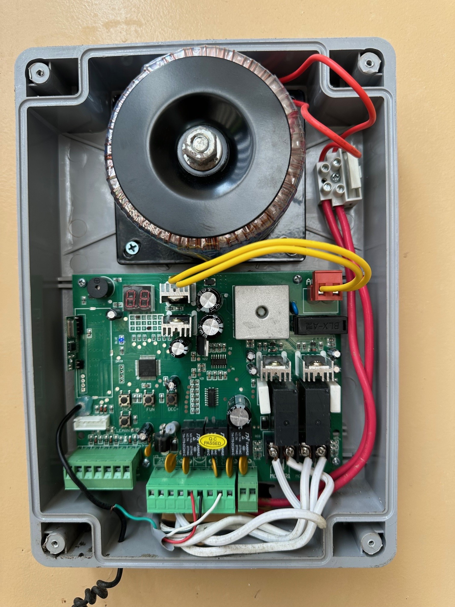 Gate Controller.jpg