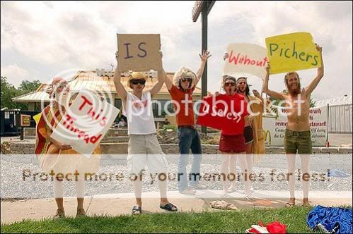 thisthreadisuselesswithoutpichers-2.jpg
