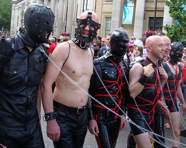 600px-sm_gay_slaves.jpg