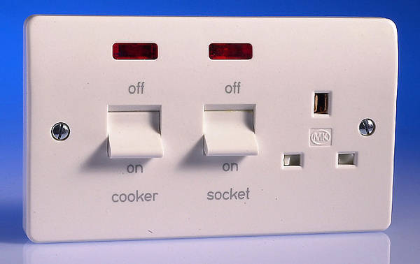 Advice please on why recently installed cooker is sometimes tripping the tripswitch {filename} | ElectriciansForums.net